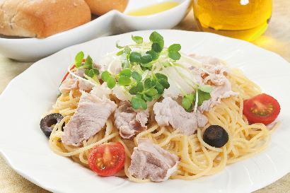 オリーブ夢豚とおろしのさっぱり冷製パスタ